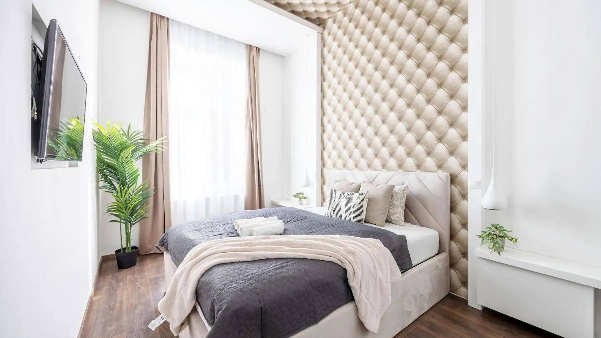 Exclusive City Center Elizabeth Grand Suite W' 3Bedrm Budapest