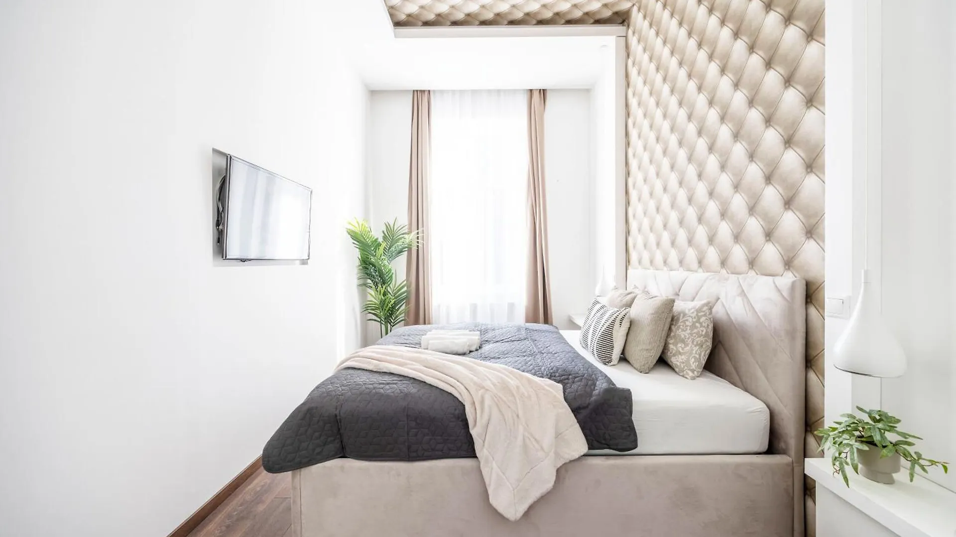 Exclusive City Center Elizabeth Grand Suite W' 3Bedrm Budapest